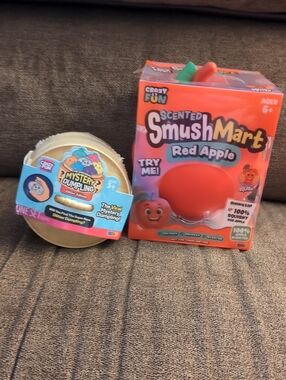 Scented SmushMart Red Apple & Mystery Dumpling Glitter Edition